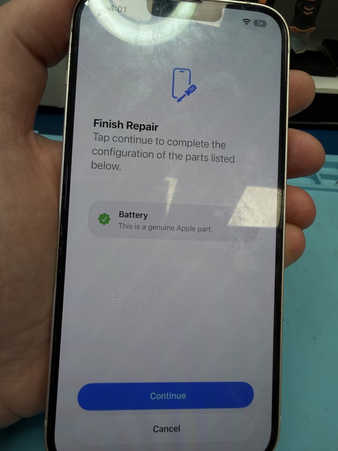 Výměna originální baterie u iPhone 14 Plus bez chybových hlášek